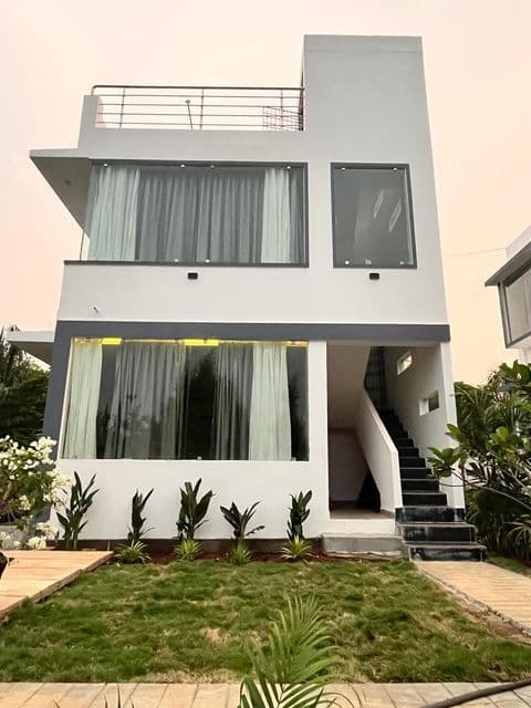Premium Villa 3 image 1